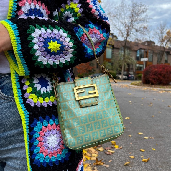 Vintage Fendi Bag - Picture 7 of 15